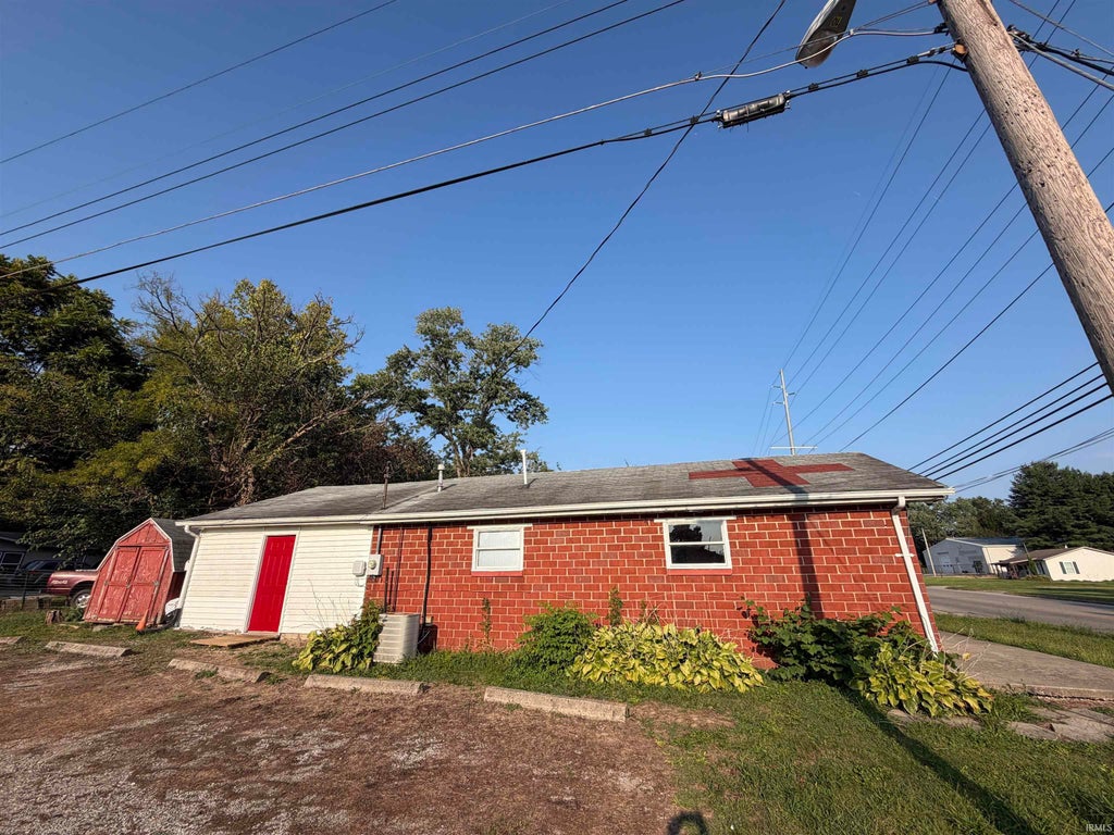 Photo of 2119 29Th Street, Bedford, IN 47421 (MLS # 202639692)