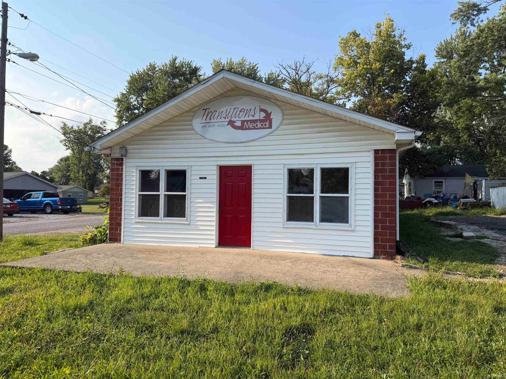 Photo of 2119 29Th Street, Bedford, IN 47421 (MLS # 202639692)