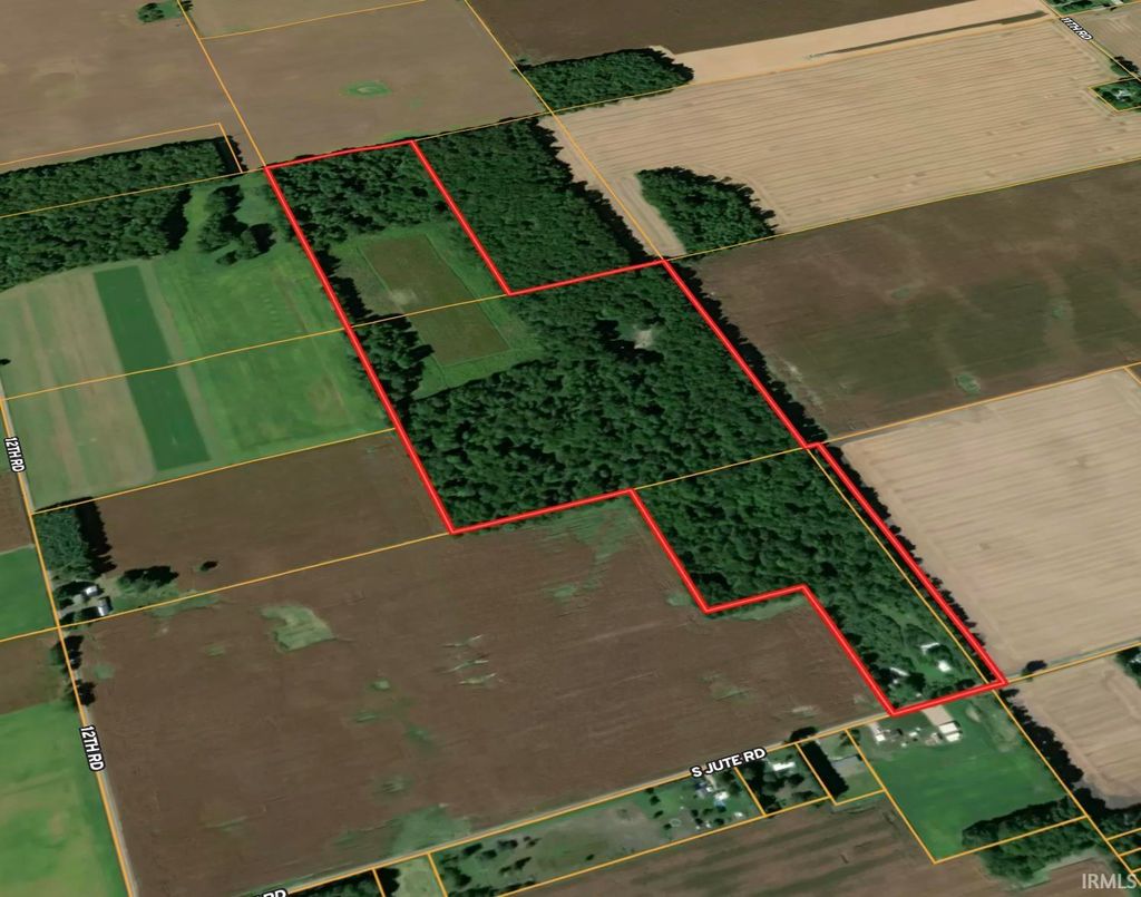 Photo of 11557 JUTE RD Rd, Plymouth, IN 46563 (MLS # 202602009)