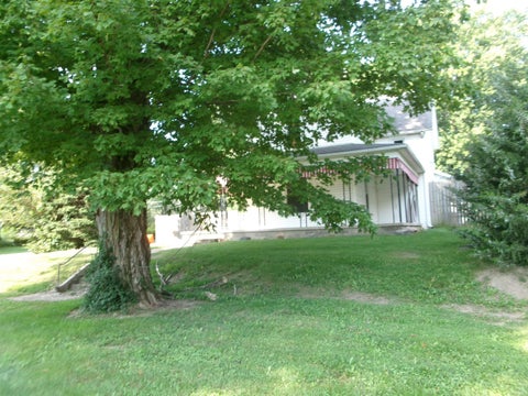 Tiny photo for 254 N Elm Street, Bunker Hill, IN 46914 (MLS # 202636015)