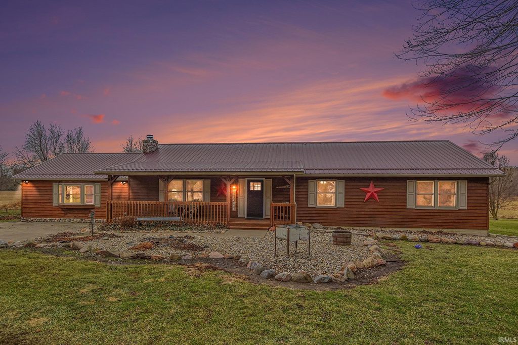 Photo of 10013 S 675 W Road, Silver Lake, IN 46982 (MLS # 202600330)