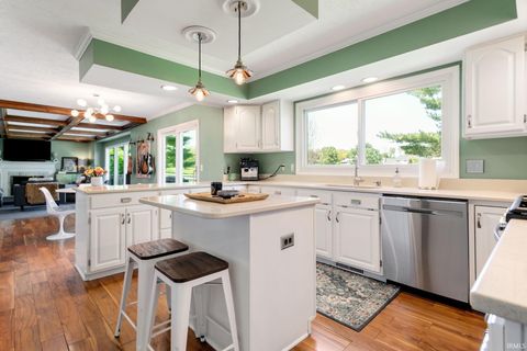 Tiny photo for 15609 Fieldcrest Court, Granger, IN 46530 (MLS # 202618599)