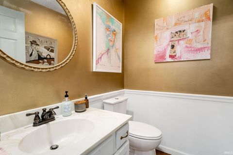 Tiny photo for 15609 Fieldcrest Court, Granger, IN 46530 (MLS # 202618599)