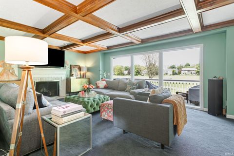 Tiny photo for 15609 Fieldcrest Court, Granger, IN 46530 (MLS # 202618599)