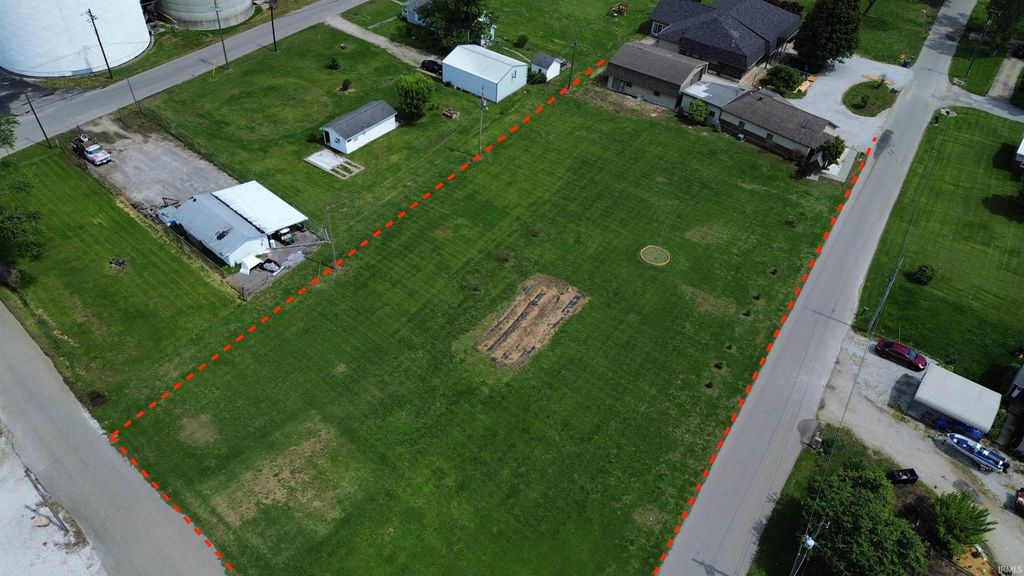 Photo of 100 E 16th Street, Vincennes, IN 47591 (MLS # 202616620)