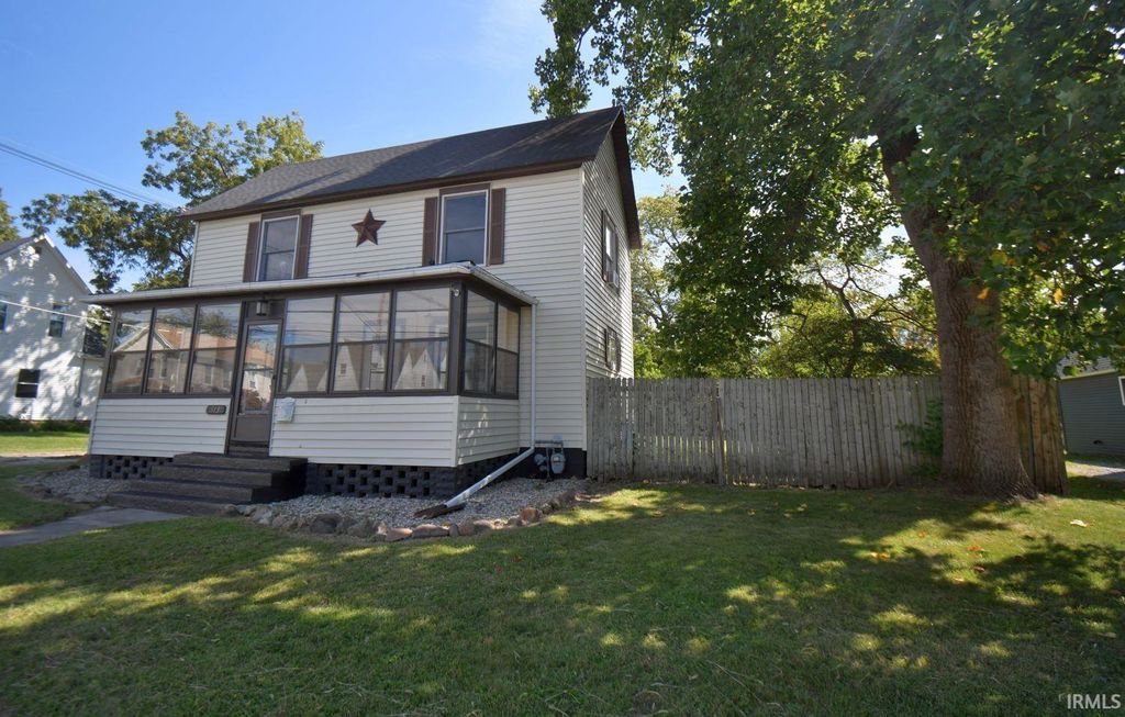Photo of 513 N College Avenue, Rensselaer, IN 47978 (MLS # 202608670)