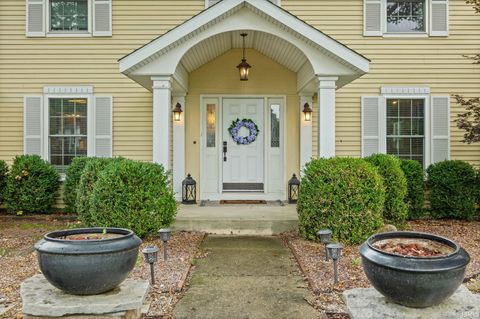 Tiny photo for 966 S Southernview Drive, Lafayette, IN 47909 (MLS # 202625777)