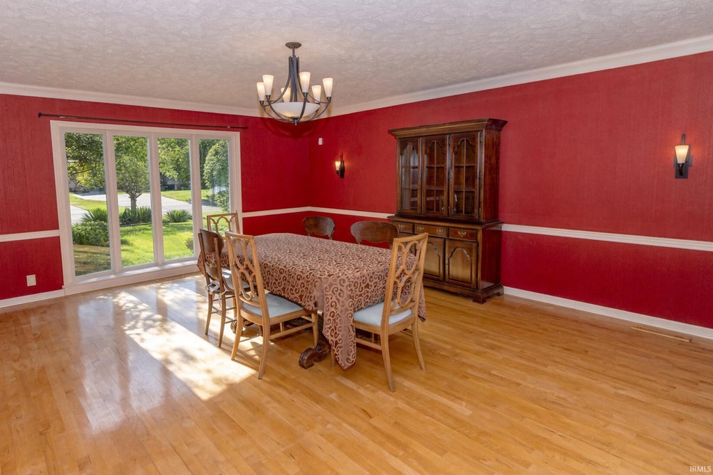 Photo of 1704 Brookwood Dr. DR, Elkhart, IN 46514 (MLS # 202639482)