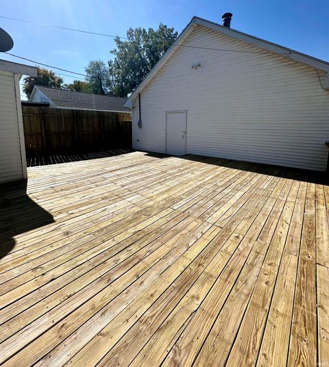 Tiny photo for 2415 N Apperson Way Street, Kokomo, IN 46901 (MLS # 202537796)