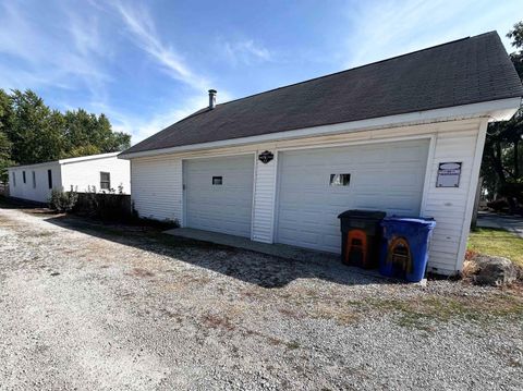 Tiny photo for 2415 N Apperson Way Street, Kokomo, IN 46901 (MLS # 202537796)