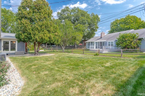 Tiny photo for 1701 Tanglewood Drive, Lafayette, IN 47905 (MLS # 202643367)