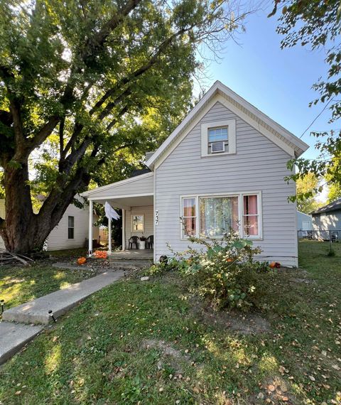 Photo of 717 W State Street, Kokomo, IN 46902 (MLS # 202539920)