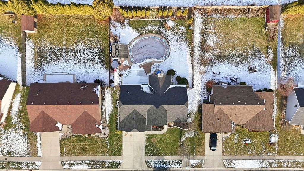 Photo of 1870 Arrowhead Trail, Huntington, IN 46750 (MLS # 202600458)