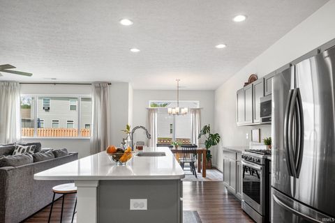 Tiny photo for 198 Wallingford Street, Lafayette, IN 47905 (MLS # 202618393)
