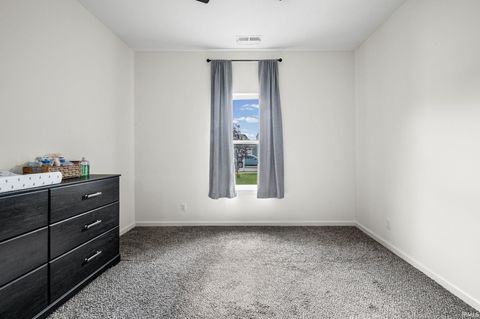 Tiny photo for 198 Wallingford Street, Lafayette, IN 47905 (MLS # 202618393)