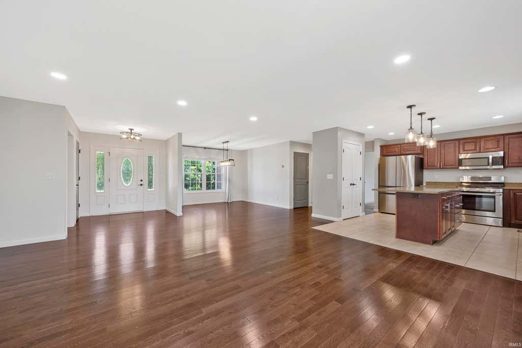 Photo of 807 Creek Drive, Fort Branch, IN 47648 (MLS # 202621666)