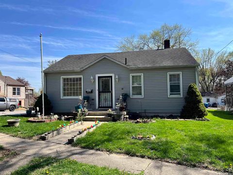 225 E Columbia Street, Logansport, IN 46947 - #: 202515027