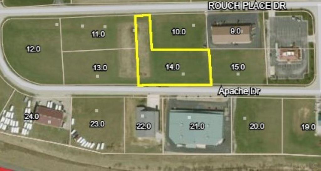 Photo for 286 Apache Drive, Rochester, IN 46975 (MLS # 202207973)