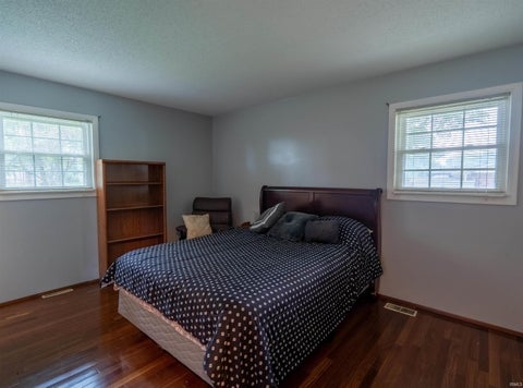 Tiny photo for 304 Yale Boulevard, Kokomo, IN 46902 (MLS # 202628935)