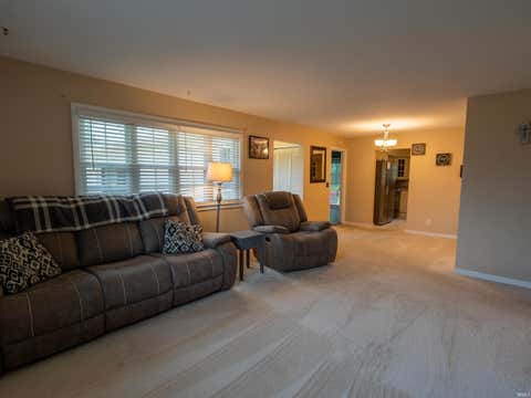 Tiny photo for 304 Yale Boulevard, Kokomo, IN 46902 (MLS # 202628935)