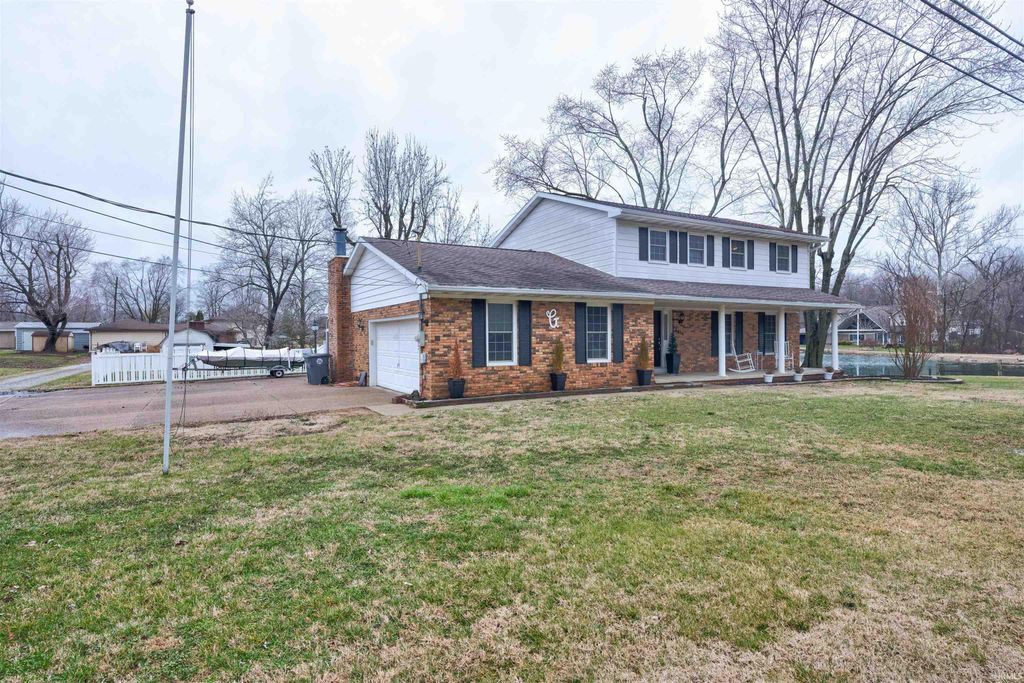 Photo of 2616 Glenn Avenue, Evansville, IN 47711 (MLS # 202614034)