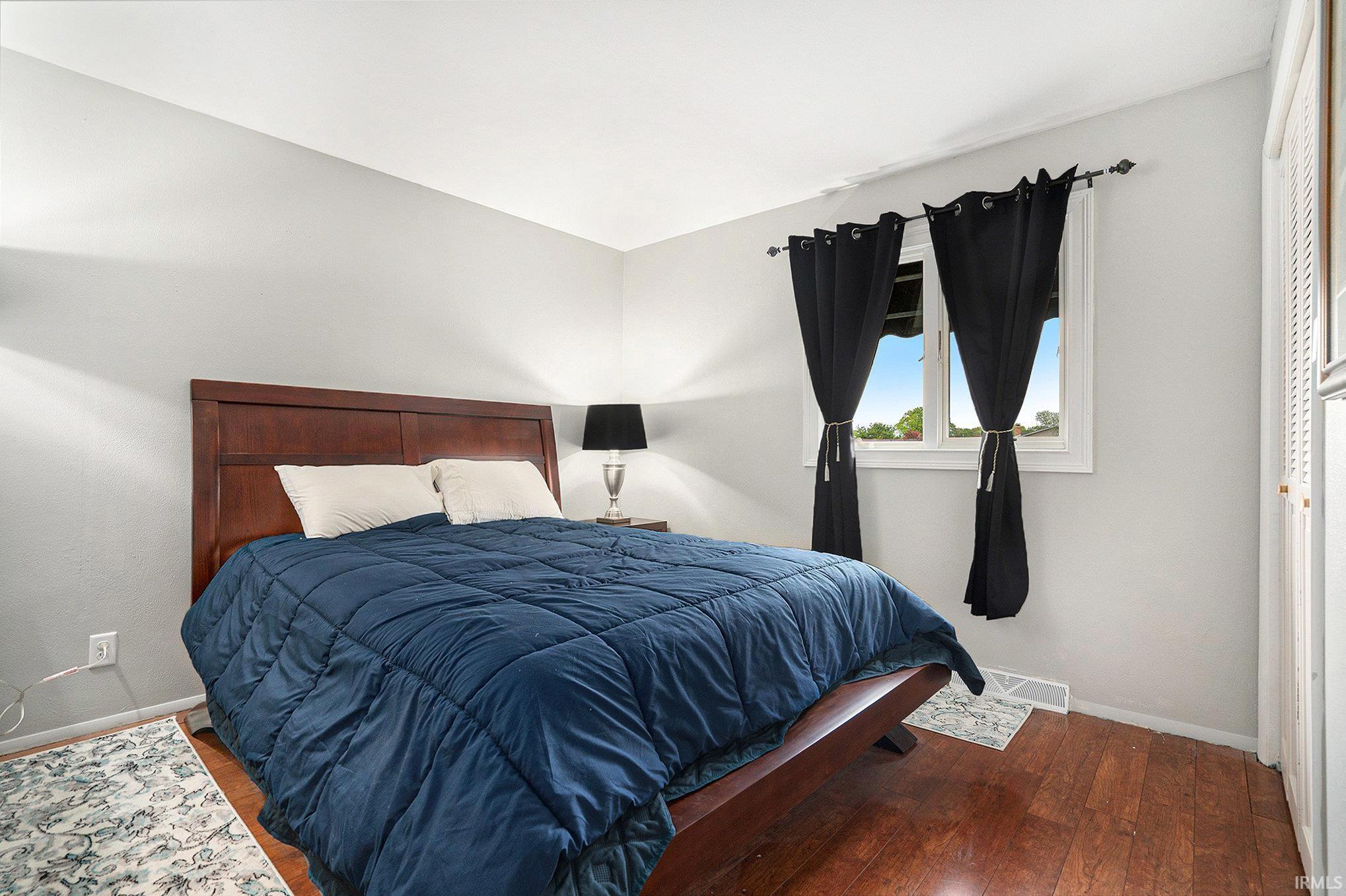 Elkhart, Indiana 46514, United States, 4 Bedrooms Bedrooms, ,3 BathroomsBathrooms,Residential,Active,131308