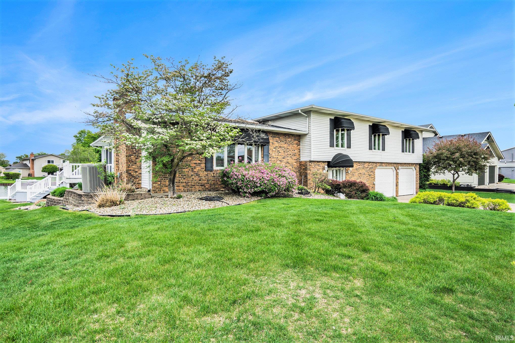 Elkhart, Indiana 46514, United States, 4 Bedrooms Bedrooms, ,3 BathroomsBathrooms,Residential,Active,131308