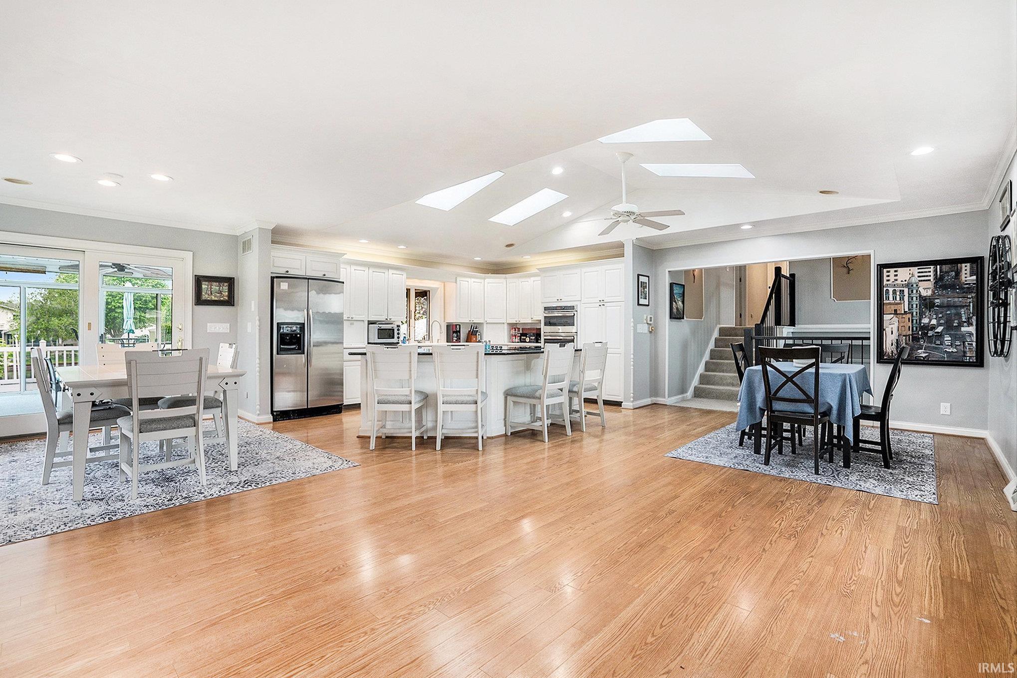 Elkhart, Indiana 46514, United States, 4 Bedrooms Bedrooms, ,3 BathroomsBathrooms,Residential,Active,131308