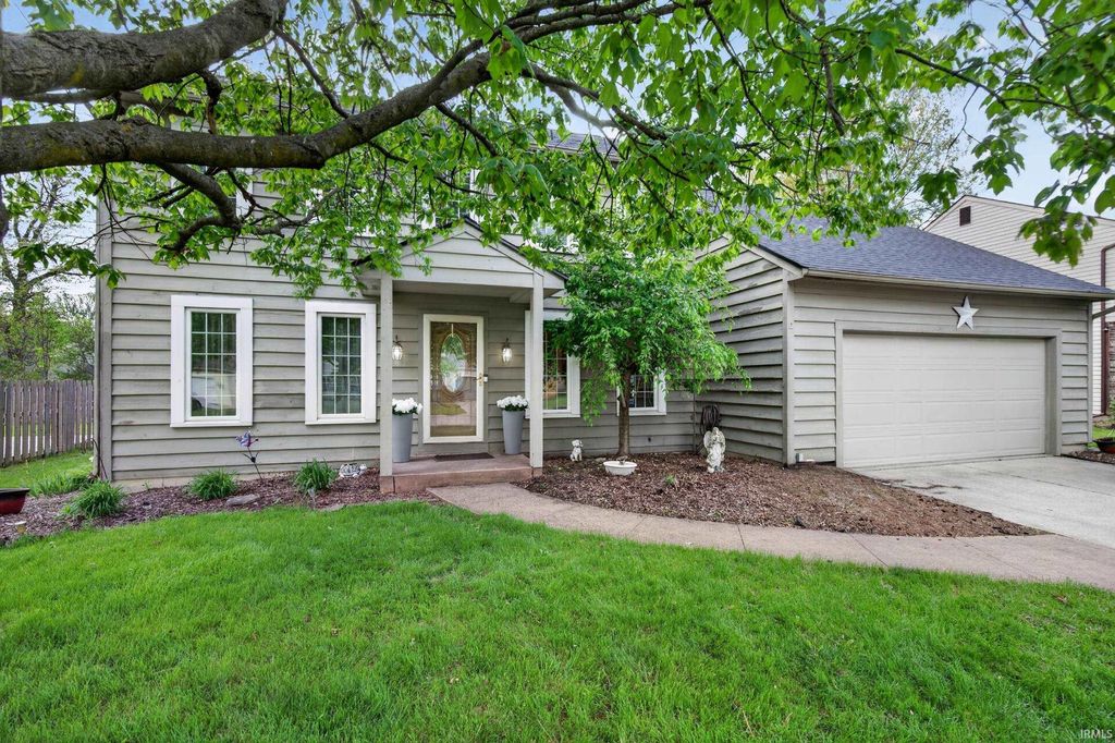 Photo of 5419 Hartford Drive, Fort Wayne, IN 46835 (MLS # 202616596)