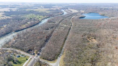 Photo of Logansport Road, Logansport, IN 46947 (MLS # 202546719)