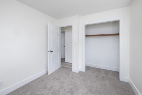 Tiny photo for 915 E Morgan Street, Kokomo, IN 46901 (MLS # 202539006)