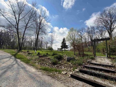 Tiny photo for 111 S County Road 800 W Road, Logansport, IN 46947 (MLS # 202603444)