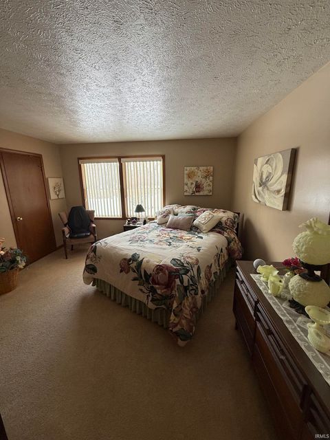 Tiny photo for 111 S County Road 800 W Road, Logansport, IN 46947 (MLS # 202603444)