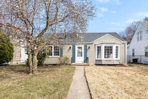 218 N Hawthorne Drive, South Bend, IN 46617 - MLS#: 202510406