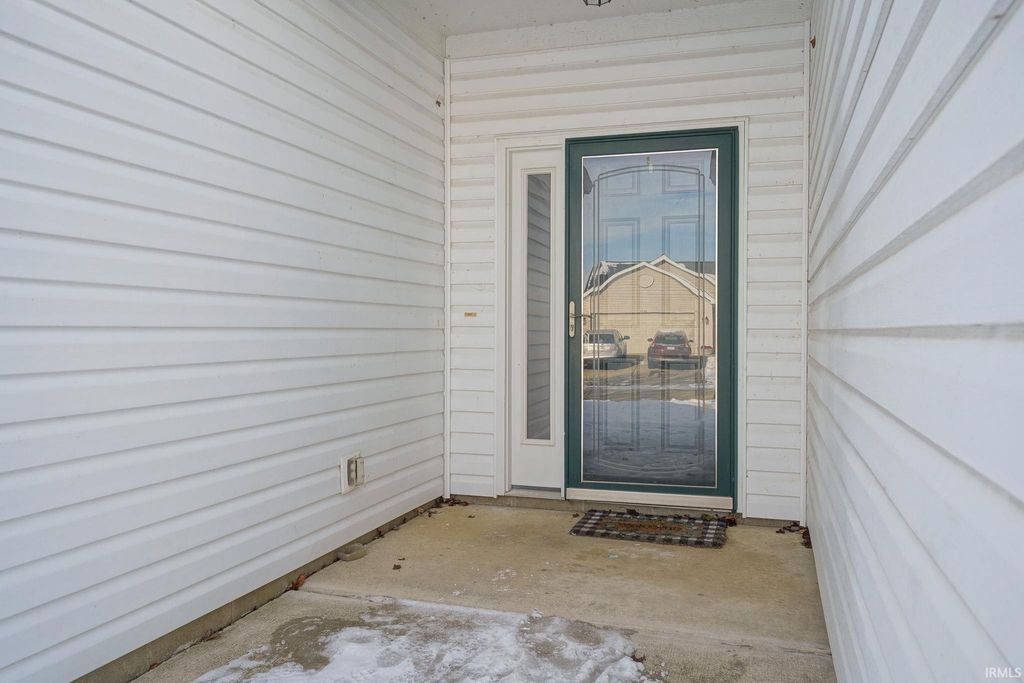Photo of 5334 Wilmington Circle, Lafayette, IN 47905 (MLS # 202548284)
