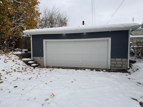 Tiny photo for 1013 E Fairview Avenue, South Bend, IN 46614 (MLS # 202545510)