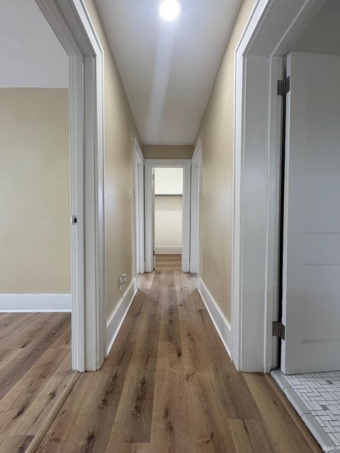 Tiny photo for 1013 E Fairview Avenue, South Bend, IN 46614 (MLS # 202545510)