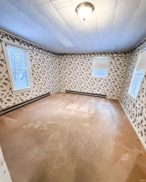 Tiny photo for 129 Clayton Street, Rochester, IN 46975 (MLS # 202548561)