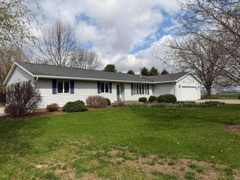 Photo of 8735 Pine Road, Plymouth, IN 46563 (MLS # 202612758)