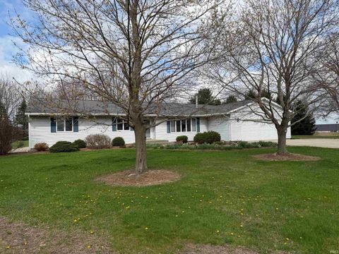 Tiny photo for 8735 Pine Road, Plymouth, IN 46563 (MLS # 202612758)