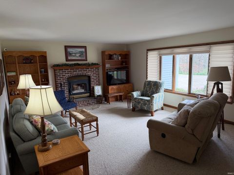 Tiny photo for 8735 Pine Road, Plymouth, IN 46563 (MLS # 202612758)