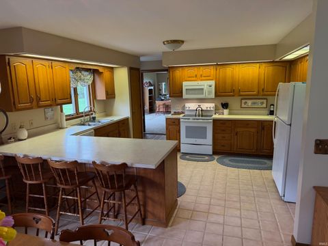 Tiny photo for 8735 Pine Road, Plymouth, IN 46563 (MLS # 202612758)