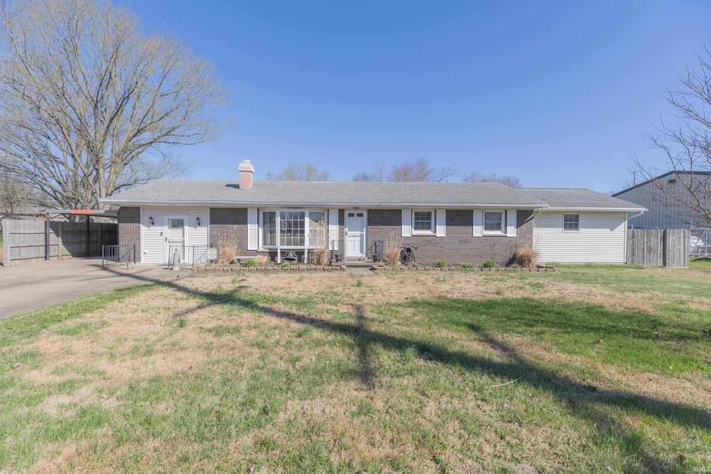 Photo of 2413 W Mill Road, Evansville, IN 47720 (MLS # 202612423)