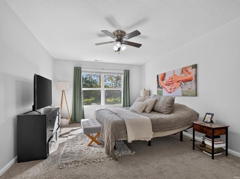 Tiny photo for 12554 Shearwater Run, Fort Wayne, IN 46845 (MLS # 202641452)