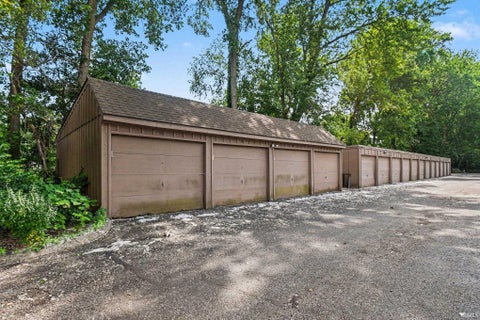 Tiny photo for 1441 Wildflower Way #207, South Bend, IN 46617 (MLS # 202644848)