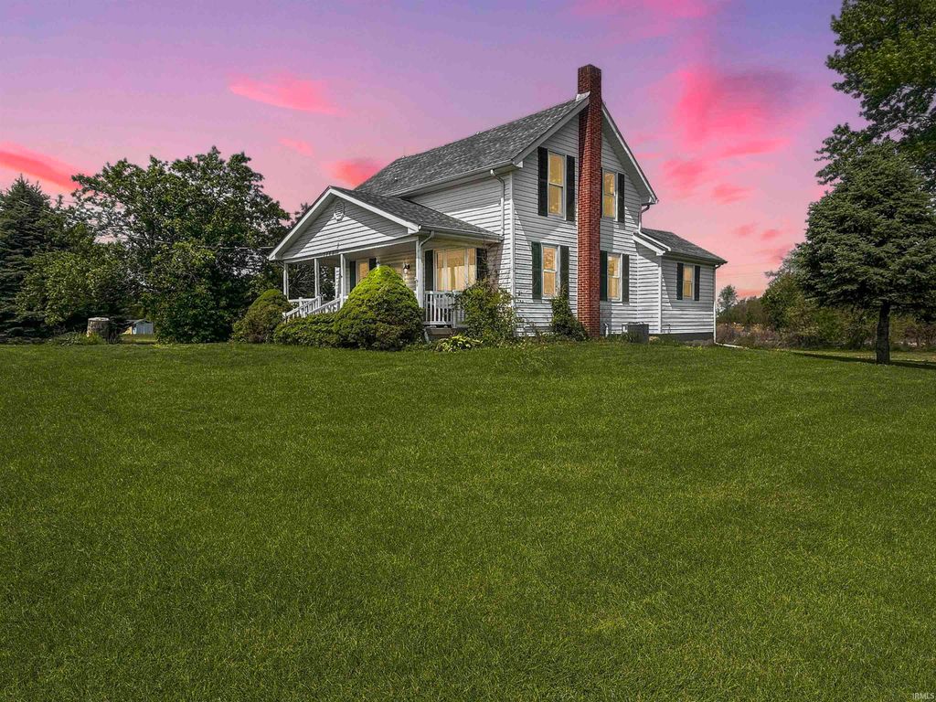 Photo of 3960 E Michigantown Road, Frankfort, IN 46041 (MLS # 202616781)