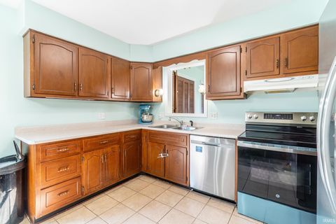 Tiny photo for 4619 Rose Hill Lane, Fort Wayne, IN 46835 (MLS # 202612252)