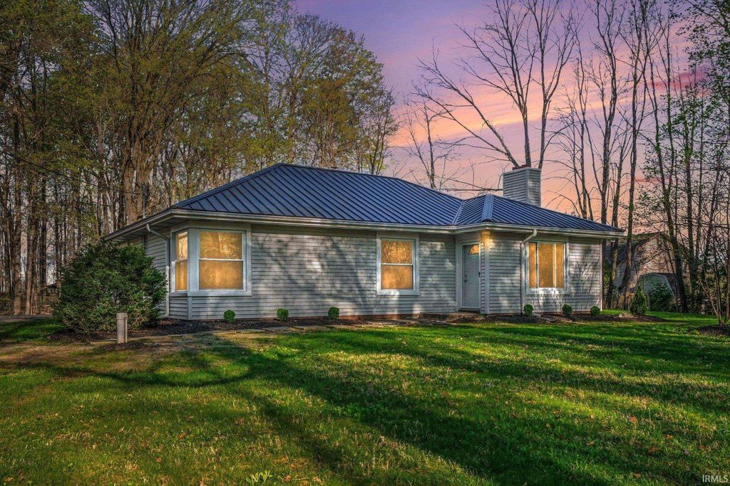 Photo of 61889 County Road 15, Goshen, IN 46526 (MLS # 202614731)