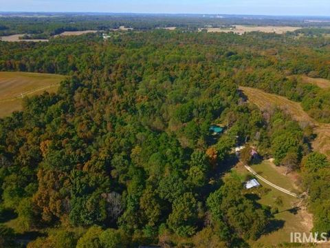 Tiny photo for 843 Earl Road, Mitchell, IN 47446 (MLS # 202542735)