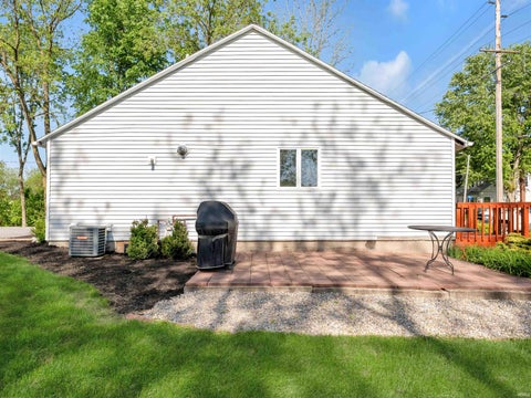 Tiny photo for 655 Walnut Street, Waterloo, IN 46793 (MLS # 202624853)